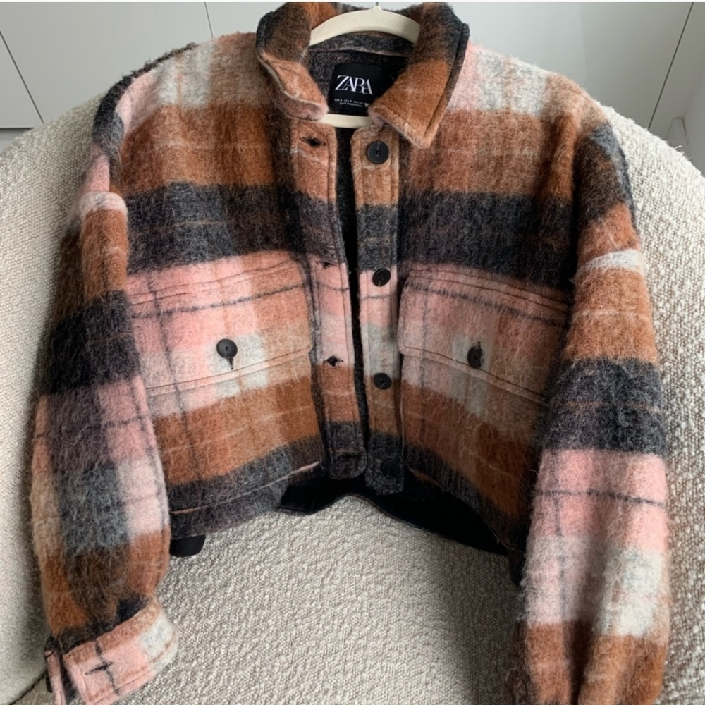 ZARA Crop Plaid Overshirt Shacket Brown Pink Cream in XS